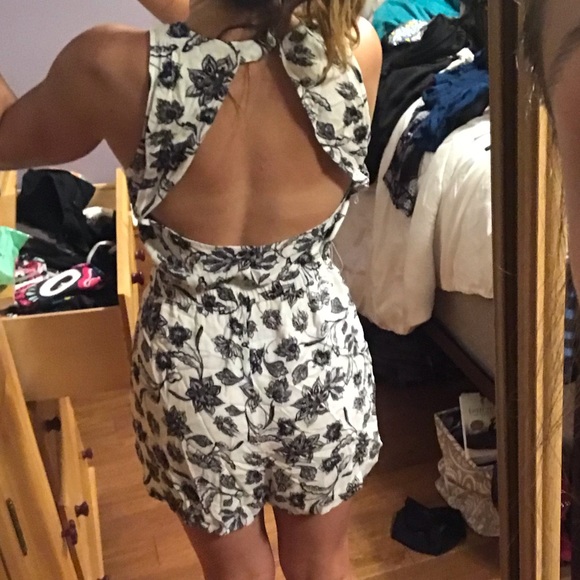 Romper - Picture 6 of 6